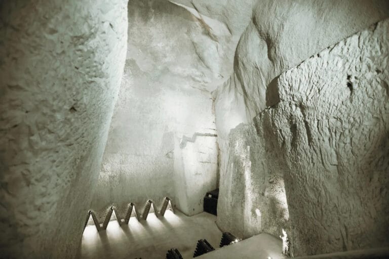 ruinart-chalk-caves